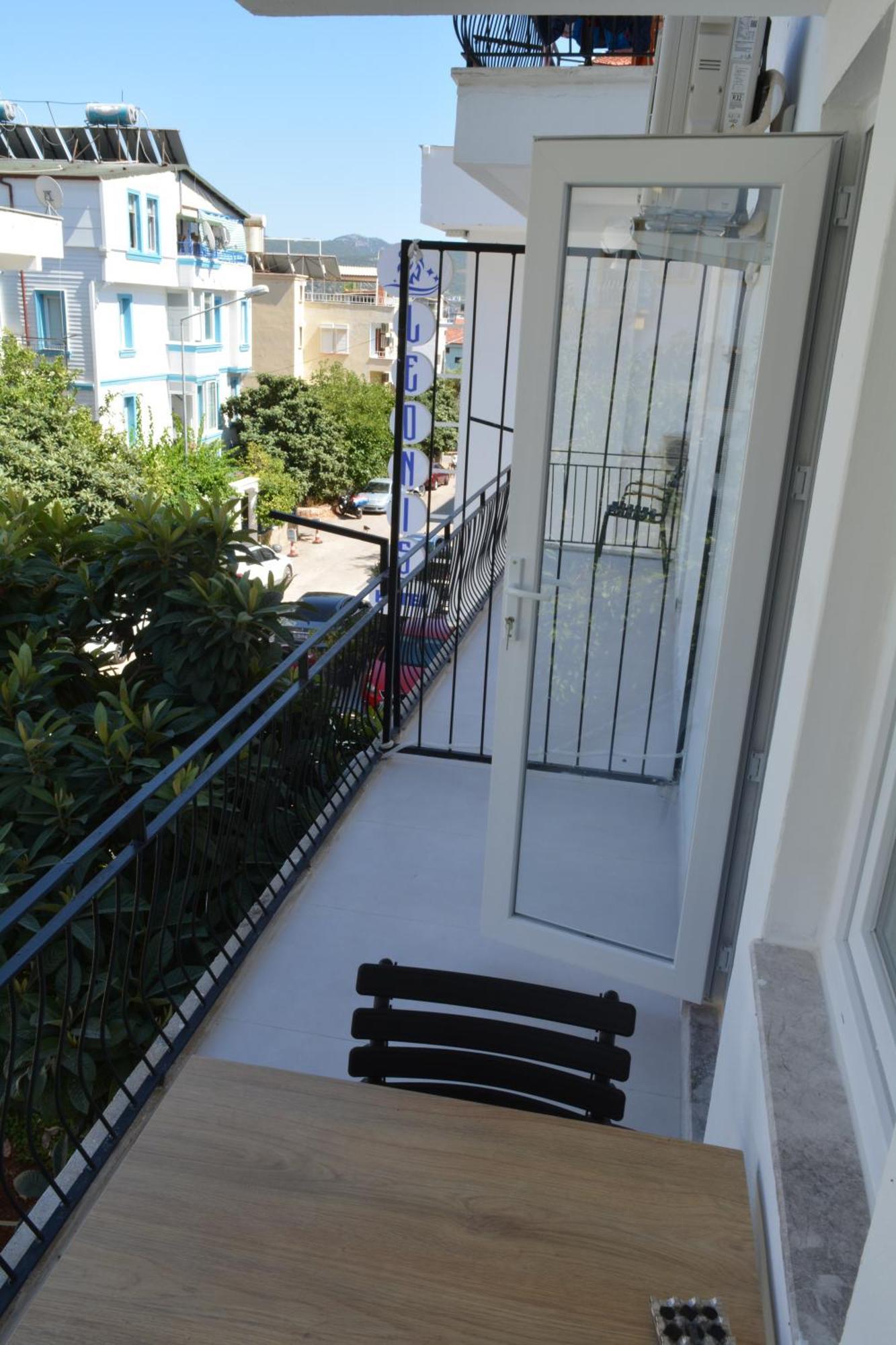Leonis Hotel Kas Exterior photo